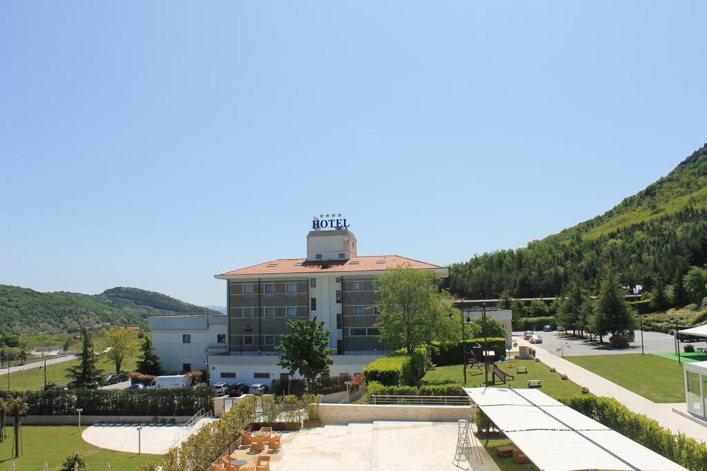 La Fonte Dell'Astore Castelpetroso Exterior foto